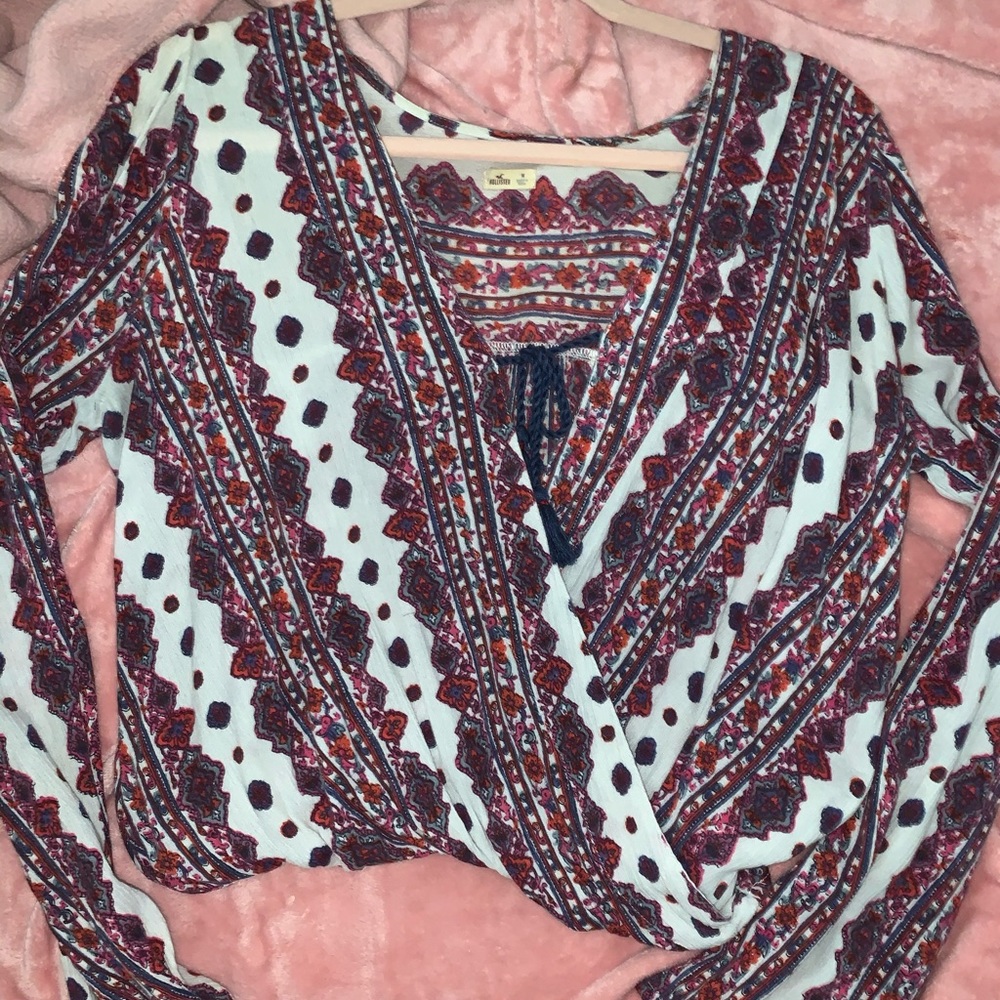 Long sleeve Hollister top